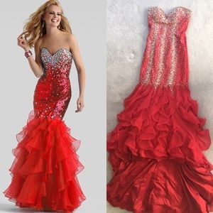PROM dress: mermaid, sequin, red ♥️✨